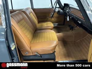 Image 14/15 of Alfa Romeo 2600 Berlina (1965)