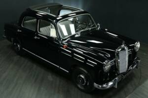 Bild 47/49 von Mercedes-Benz 180 D (1956)