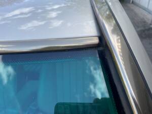 Bild 14/15 von Mercedes-Benz 190 E 2.3 (1990)