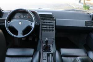 Imagen 19/50 de Alfa Romeo 164 3.0 V6 Quadrifoglio (1991)