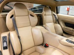 Immagine 17/46 di Jaguar XJ 220 (1993)