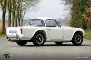 Afbeelding 35/66 van Triumph TR 4 (1963)