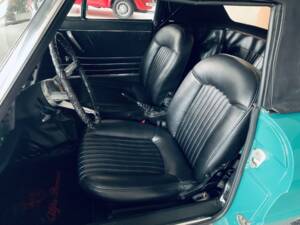 Image 8/10 de Alfa Romeo 1750 Spider (1969)