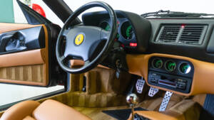 Bild 22/39 von Ferrari F 355 Berlinetta (1997)
