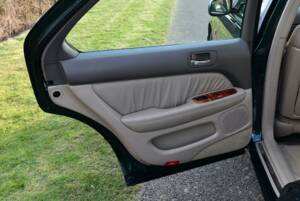 Afbeelding 40/50 van Lexus LS 400 (1998)