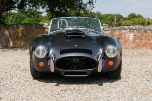 Image 2/55 of AC Cobra Mk IV (1989)