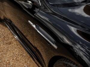 Image 38/77 of Aston Martin DBS (2009)