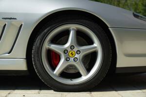 Image 25/50 of Ferrari 550 Maranello (2000)