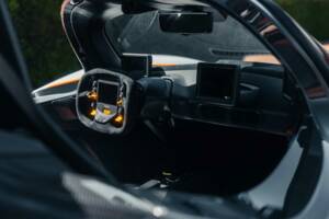 Image 16/38 de Aston Martin Valkyrie AMR Pro (2022)