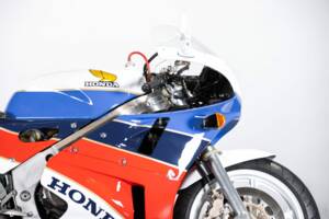 Immagine 27/48 di Honda VFR 750R RC 30 (1988)
