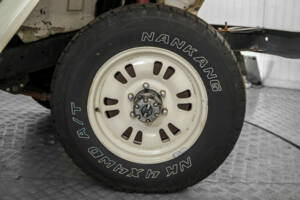 Image 44/50 of Toyota Land Cruiser BJ 40 (1977)