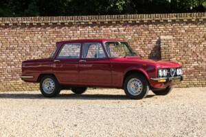 Image 31/50 of Alfa Romeo Giulia Nuova Super 1300 (1975)