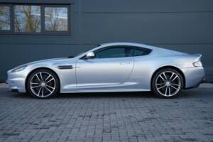 Immagine 6/50 di Aston Martin DBS (2011)