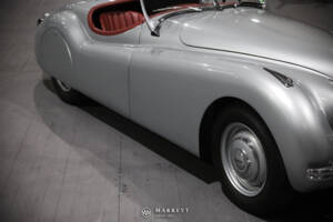 Image 15/29 de Jaguar XK 120 OTS (1950)