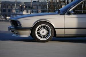 Afbeelding 34/44 van BMW 635 CSi (1985)