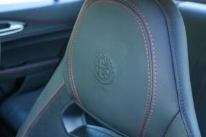 Bild 44/50 von Alfa Romeo Giulia Quadrifoglio (2017)