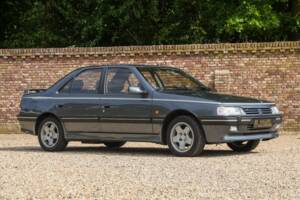 Bild 31/50 von Peugeot 405 Mi16 (1990)