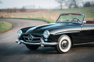 Imagen 4/23 de Mercedes-Benz 190 SL (1963)