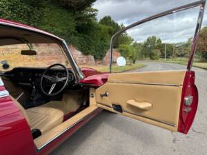 Bild 12/21 von Jaguar E-Type V12 (2+2) (1971)