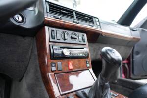Image 52/95 of Mercedes-Benz 300 SL (1993)