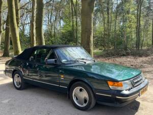 Image 7/8 of Saab 900 S (1992)