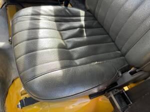Image 5/24 of Toyota Land Cruiser BJ 40 (1979)