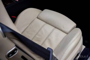 Image 40/75 of Bentley Continental GT (2004)