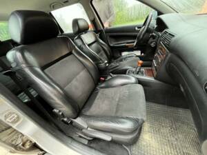 Image 11/20 de Volkswagen Passat Variant 1.9 TDI (1999)