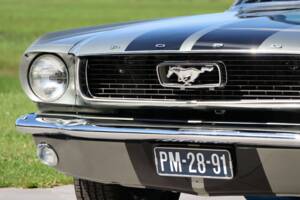 Image 31/50 de Ford Mustang 289 (1966)