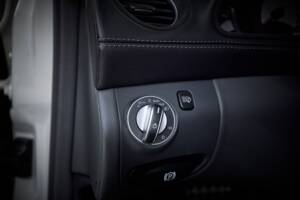 Image 56/99 de Mercedes-Benz SL 55 AMG (2005)