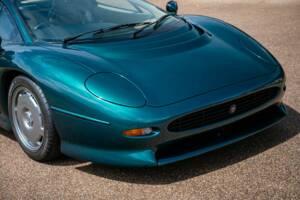 Bild 8/50 von Jaguar XJ 220 (1994)
