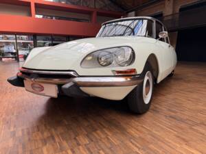 Imagen 4/42 de Citroën ID 19 (1968)