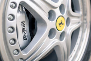 Image 16/48 de Ferrari 550 Barchetta (2001)