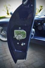 Image 39/80 de Jaguar Type E 4.2 (1966)