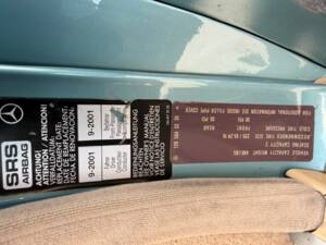 Image 17/17 of Mercedes-Benz 300 SL-24 (1992)
