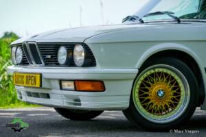 Image 35/51 of BMW M 535i (1985)
