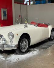 Image 3/18 de MG MGA 1600 (1961)