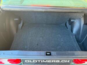 Bild 13/21 von Mercedes-Benz 190 E 2.3 (1991)