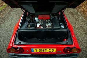 Bild 9/33 von Ferrari 308 GTB Quattrovalvole (1983)