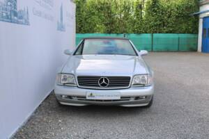 Image 9/50 of Mercedes-Benz SL 320 (2001)