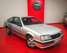 Bild 1/13 von Opel Monza 3,0 E (1983)