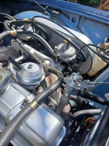 Image 33/51 of Triumph TR 6 (1975)