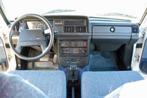 Afbeelding 3/45 van Volvo 245 GL (1991)