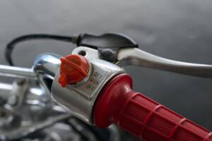 Immagine 14/30 di Honda Z 50 Monkey (1986)
