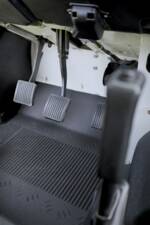 Image 17/32 of Land Rover Defender 130 Td5 Crew Cab (1999)