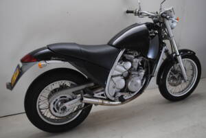 Immagine 2/23 di Aprilia DUMMY (1995)