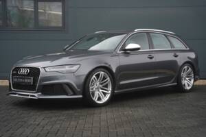 Immagine 4/50 di Audi RS6 Avant (2015)