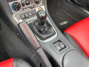 Afbeelding 26/63 van Mazda MX-5 1.6 (2004)