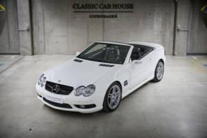 Image 10/99 de Mercedes-Benz SL 55 AMG (2005)
