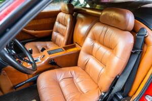 Image 33/61 of De Tomaso Pantera GT5 (1984)